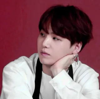 😒 Suga Suga, BTS, K-Pop, Músico, Cantor whatsapp sticker