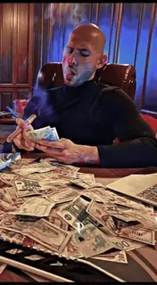 😱 Andrew Tate pieniądze, bogactwo, luksus, cygaro, finanse telegram sticker