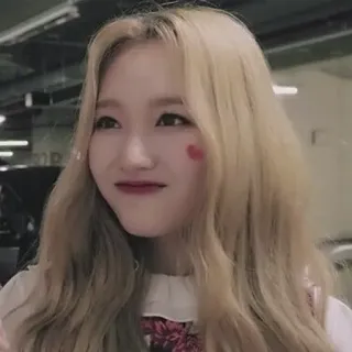 👶 mulher, coração, cabelo loiro, garota, retrato, beleza telegram sticker