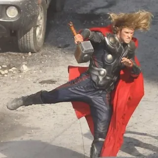 🦵 Thor Thor, Marvel, supereroe, martello, fulmine telegram sticker