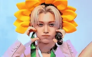 😌 whatsapp sticker