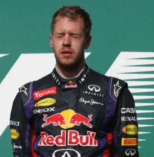 😢 Sebastian Vettel TOTAL, Infiniti, Red Bull carreras, fórmula 1, f1, red bull, vettel, piloto telegram sticker
