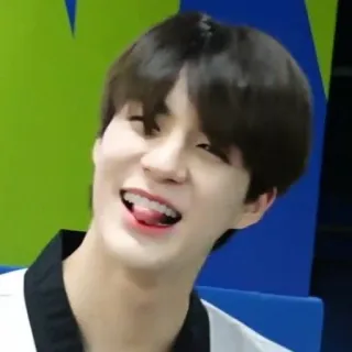 🤟 người đàn ông, người, nụ cười, Hàn Quốc telegram sticker