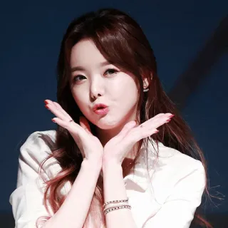 🍥 женщина, кореянка, актриса, знаменитость, портрет telegram sticker
