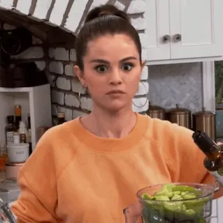🍊 Selena Gomez Selena Gomez, actress, cooking, celebrity, funny face telegram sticker