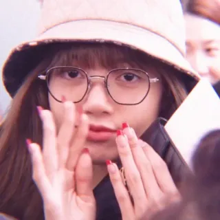 🙌 woman, glasses, hat, person, portrait, beauty whatsapp sticker
