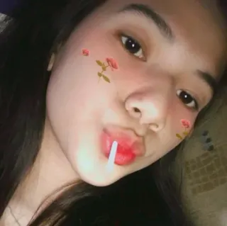 🦋 인물 사진, 여자, 소녀, 셀카, 장미 필터, 사탕 telegram sticker