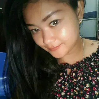 🙂 mujer, retrato, selfi, belleza, persona, femenina telegram sticker
