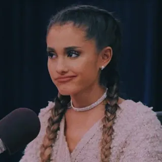 😂 Ariana Grande Ariana Grande, Gwiazda pop, Piosenkarka, Celebrytka, Portret telegram sticker