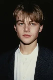 🤔 Leonardo DiCaprio Leonardo DiCaprio, acteur, jeune, portrait, célébrité telegram sticker
