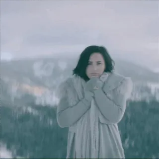 •Lovato Demi 🌸 telegram stickers