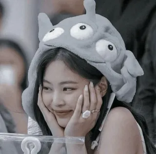 ✨ woman, hat, smile, face, person, celebrity telegram sticker