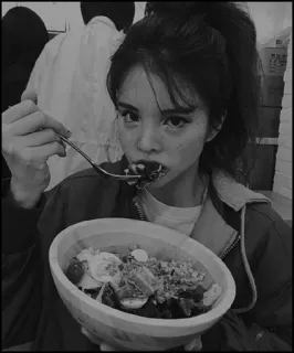 ◾️ femme, manger, nourriture, bol, portrait, fille, asiatique, cuillère telegram sticker