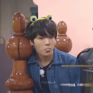 🤔 Jungkook btsjungkook kpop, bts, jungkook, frog, idol, singer, musician telegram sticker
