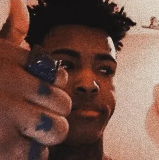 🖤 XXXTentacion rapper, muzikant, xxxtentacion, wapen, geweld telegram sticker