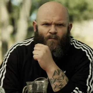 😕 homme, barbe, chauve, tatouage, portrait telegram sticker