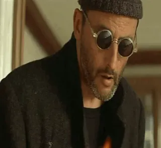 😐 Léon Léon: The Professional Léon, Jean Reno, Le Professionnel, tueur à gages, film, personnage telegram sticker