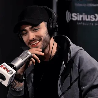 🔱 Zayn Malik ゼイン・マリク, 歌手, ミュージシャン, 有名人, ラジオ, ポートレート telegram sticker