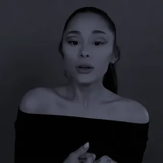 🤍 Ariana Grande penyanyi, bintang pop, selebriti, arianagrande telegram sticker