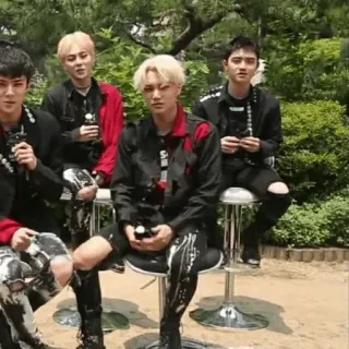 🇵🇬 K-Pop, Gruppe, EXO, Musik, Sänger, Koreanischer Pop, Asiatisch whatsapp sticker