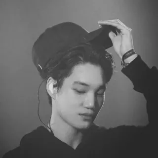 🗝 ผู้ชาย, หมวก, เพลง, นักร้อง, เคป็อป, exo telegram sticker