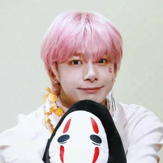 - Hyungwon🍧 | By @Niallerismine telegram stickers