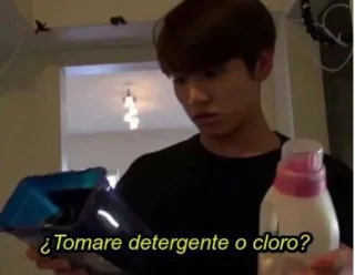 💧 ¿Tomare detergente o cloro? detergent, bleach, question, spanish telegram sticker