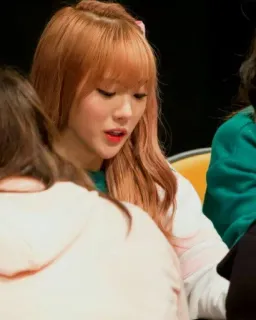 🥨 女性, kpop, アジア, ポートレート, 女の子, アイドル telegram sticker