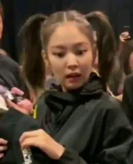 🎗 Jennie Kim kpop, 아이돌, 가수, 연예인, 제니, blackpink, 음악가 whatsapp sticker