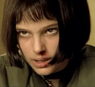 😐 Mathilda Lando Léon: The Professional film, sang, fille, sérieux, personnage telegram sticker