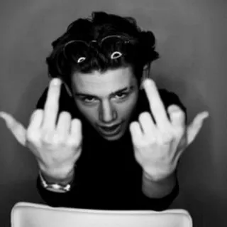 🖕 middle finger, gesture, offensive, insult whatsapp sticker