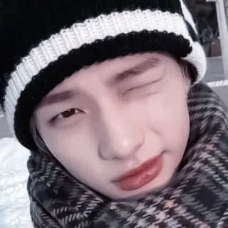 💗 whatsapp sticker