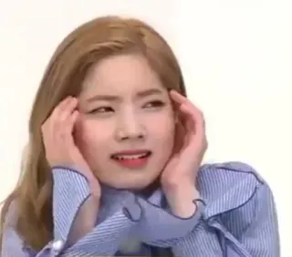 🤨 person, woman, thinking, confused, doubtful, portrait whatsapp sticker