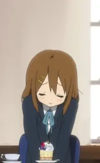🌟 Yui Hirasawa K-On! anime, k-on, yui hirasawa, cute, cupcake, school uniform telegram sticker