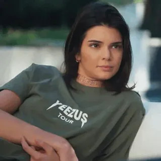 ✨ YEEZUS TOUR Yeezus, ツアー, ケンダル・ジェンナー, ファッション, シャツ, 音楽, 服 telegram sticker