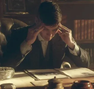 🙇‍♂ Thomas Shelby Peaky Blinders man, serious, planning, thinking, cillian murphy telegram sticker