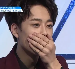 😕 이지에서 투표해주세요
 Sorry, Sorry> 1조 VS 2조 K-Pop, Айдол, Голосование, Конкурс telegram sticker