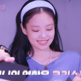 🎡 에이티아이 여우같이 kpop, jennie, blackpink, femme, célébrité telegram sticker