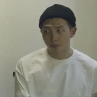 😒 người đàn ông, chân dung, mũ beanie, quần áo thường ngày, người telegram sticker