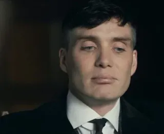 ▪️ Thomas Shelby Peaky Blinders Thomas Shelby, Peaky Blinders, Cillian Murphy, triste, emoção, homem whatsapp sticker