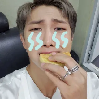 😿 Человек, Еда, Плач, Эмоциональный, Грустный, Ест telegram sticker