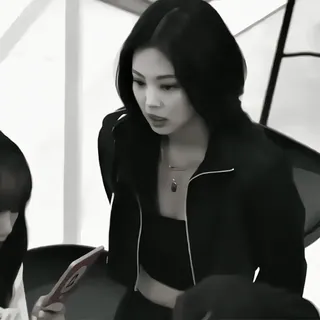 🧄 Jennie kpop, 가수, 여자, 연예인, 블랙핑크 telegram sticker