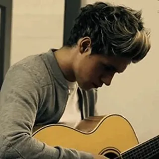 🌙 Niall Horan Niall Horan, Sänger, Gitarre, One Direction, Musik telegram sticker