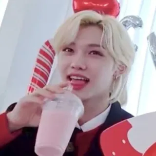 ✨ Felix K-pop, Piosenkarz, Mężczyzna, Idol, Osoba, Stray Kids telegram sticker