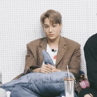 🥂 Kai kai, exo, kpop, singer, celebrity, actor telegram sticker