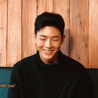 🎻 meet you! 肖像, 男人, 微笑, 问候 telegram sticker