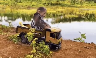 🐒 monkey, truck, animal, toy, river, nature, wildlife telegram sticker