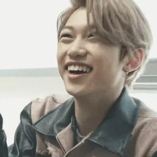 ➖ Felix kpop, felix, straykids, idol, cantante, sorridente, felice telegram sticker
