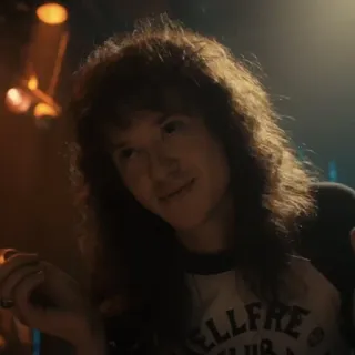 🤷‍♀️ Eddie Munson Stranger Things HELLFIRE CLUB Эдди Мансон, Очень странные дела, Клуб Адского Пламени, телешоу, персонаж telegram sticker