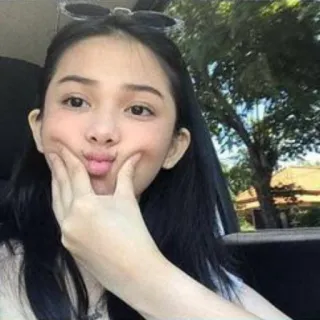 🍄 ผู้หญิง, ภาพเหมือน, เซลฟี่, ผู้หญิง, ใบหน้า, คน telegram sticker